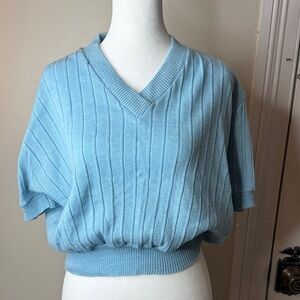 Vintage Blue banded knit short sleeve sweater
F A B U L O U S!!